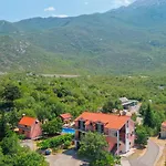 Stipe - Makarska By Guide Villa Rastovac (Marina, Split-Dalmatia)