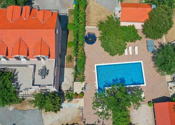 Stipe - Makarska By Guide Villa *